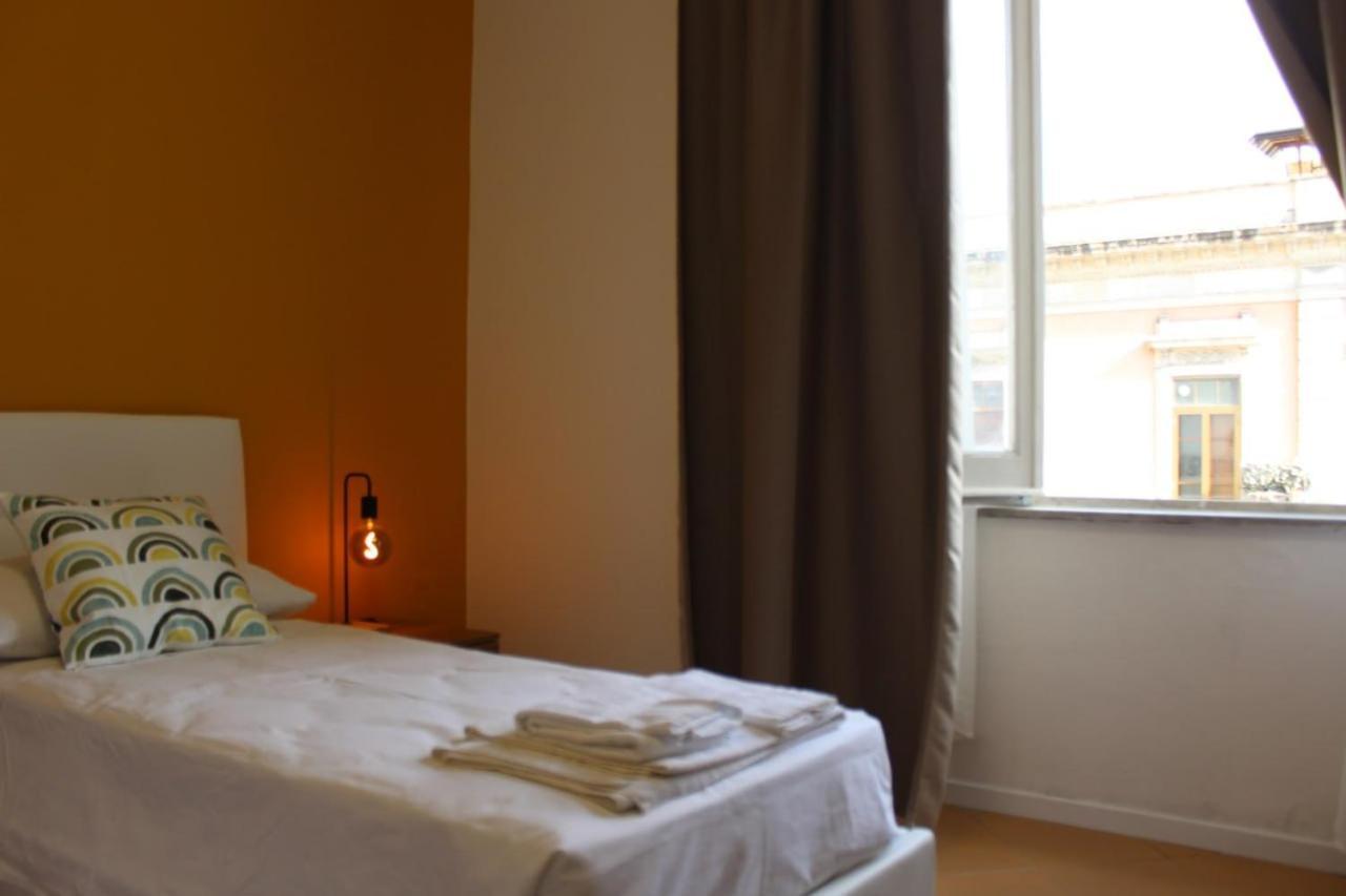 Sicilian Vibes House In Centro Apartment Catania Bagian luar foto